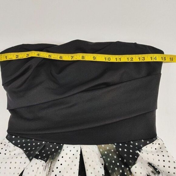 Trina Turk Strapless Dress 2 Black Floral Puff Tulle Laser Cut Whimsigoth Hoco - Picture 13 of 16